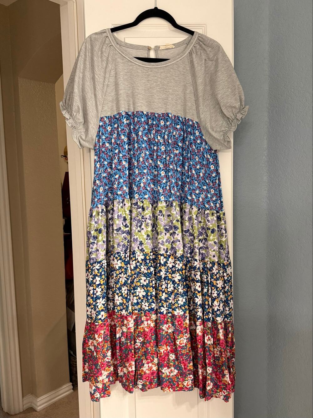 Easel Floral Tiered Midi Dress